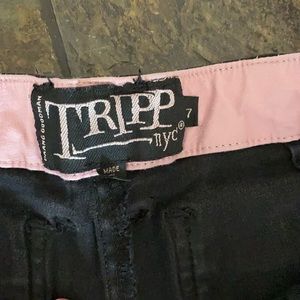Tripp black w/pink stripe crop pants